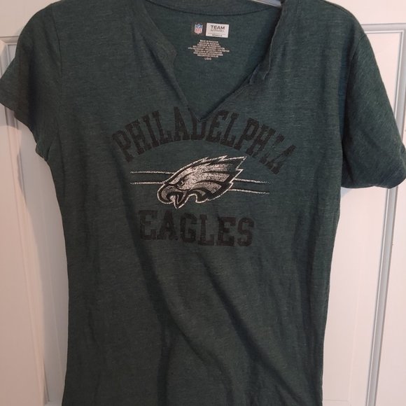 NFL Tops - Philadelphia Eagles NFL Distressed Ladies Lg Tee